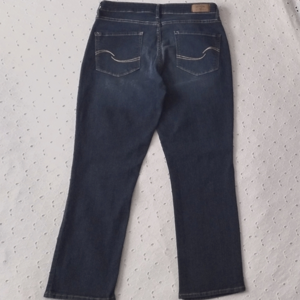 Women's Signature Levi Strauss Jeans Modern Slim Size 10S - Picture 4 of 9